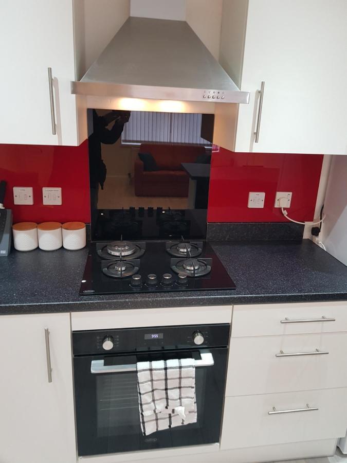 Central Windsor 2 Bedroom Flat With Free Parking Exteriér fotografie