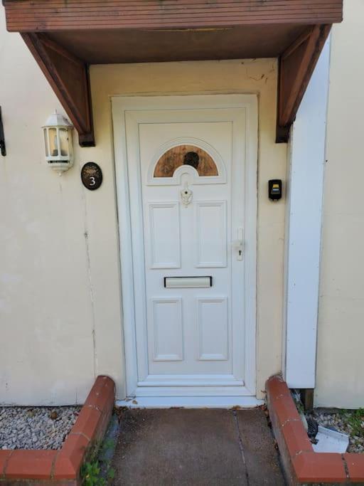 Central Windsor 2 Bedroom Flat With Free Parking Exteriér fotografie